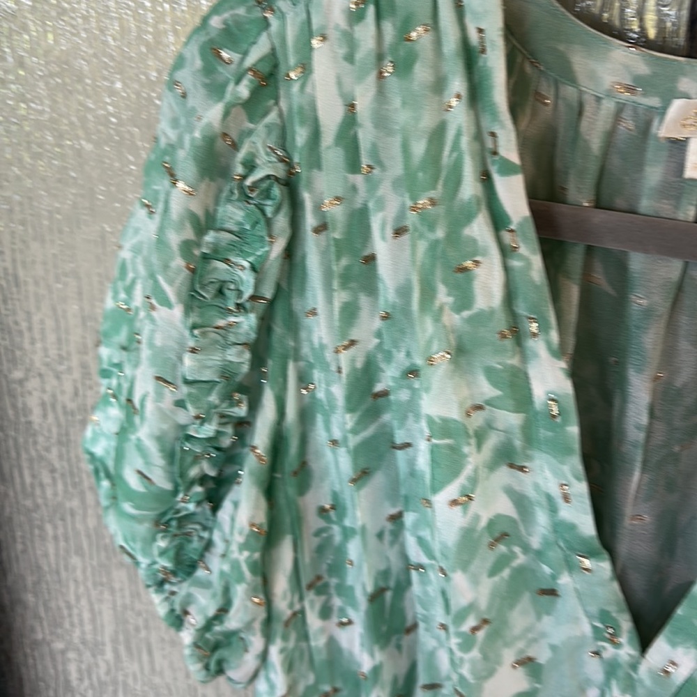 Shoshanna Selene dress in size 6 in a light green and white floral. - Picture 11 of 16